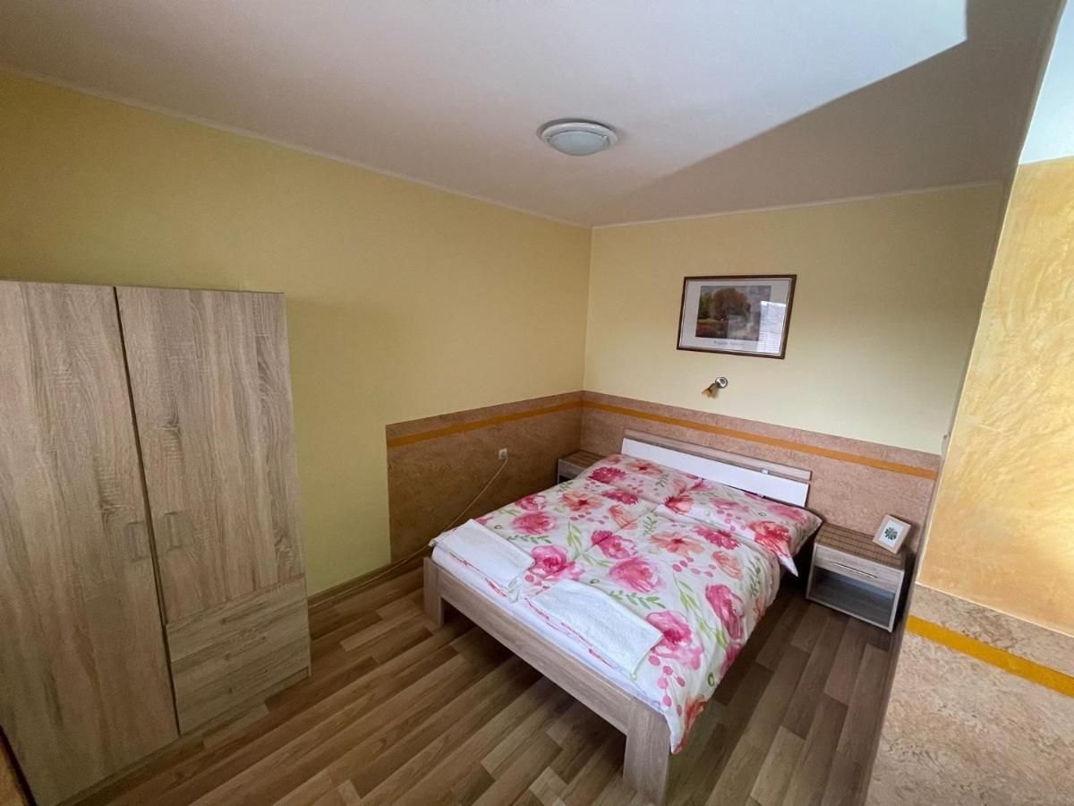 Hotel Sifra 276 Nová Lesná Esterno foto